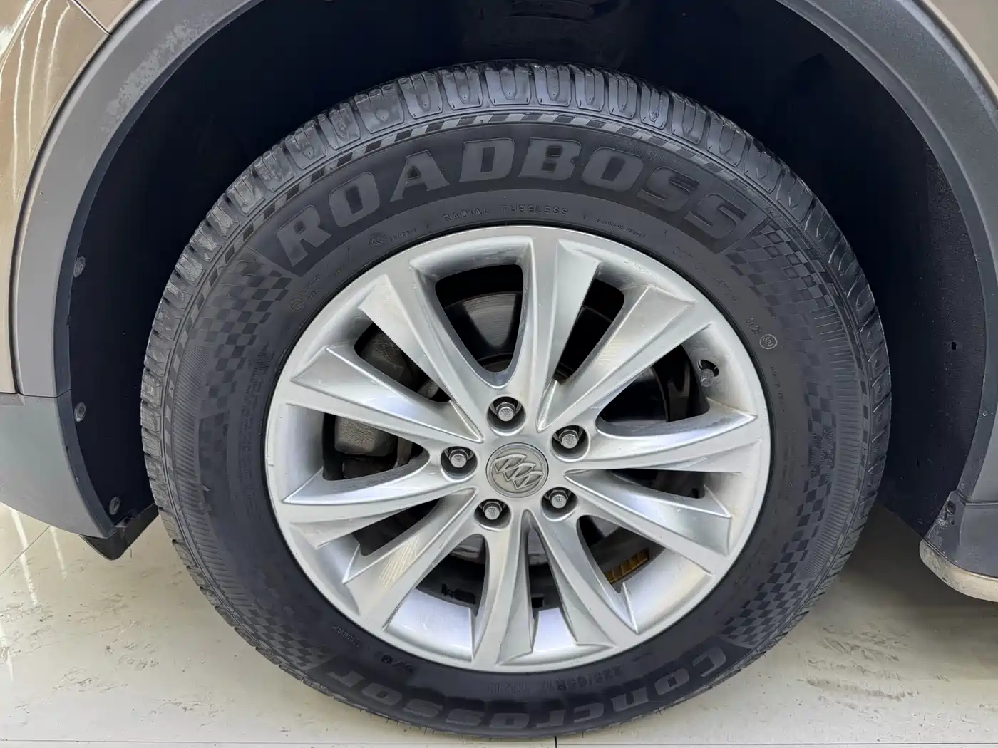 Buick Envision Plus 2017 28T AWD Elite фото 14