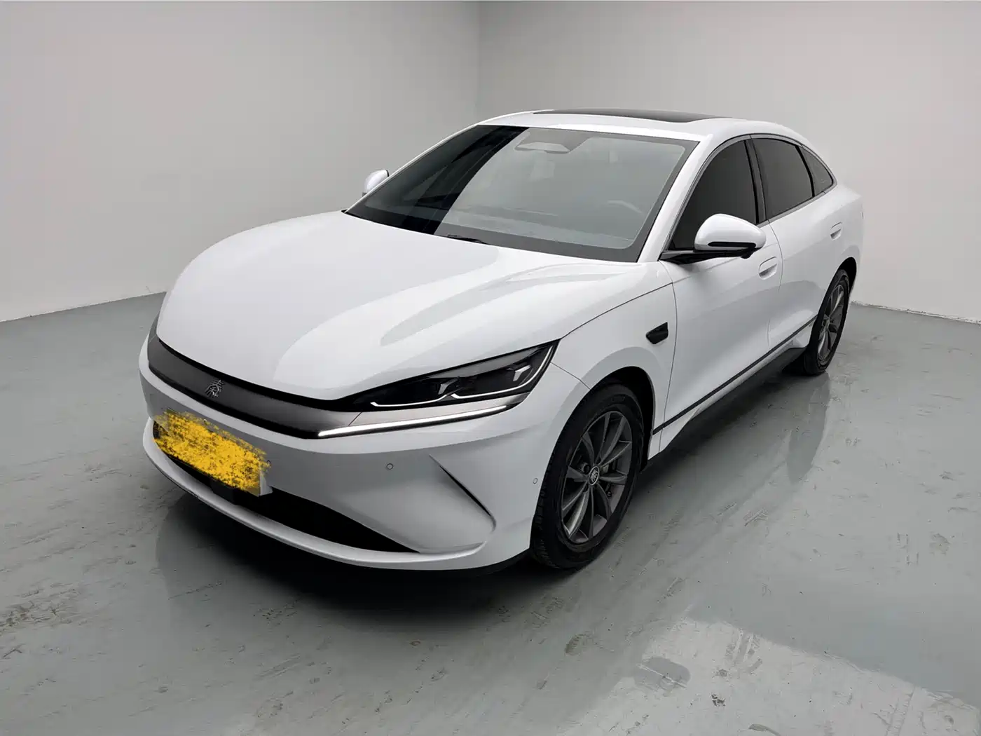 BYD Qin L 2025 EV 470KM Leading Edition