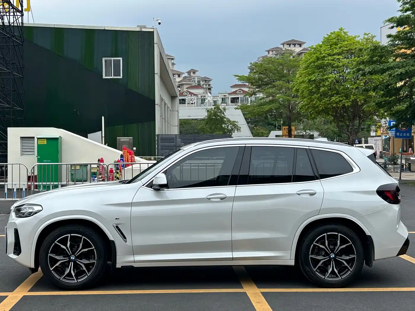 BMW X3 2022 xDrive25i M Sport Package фото 2
