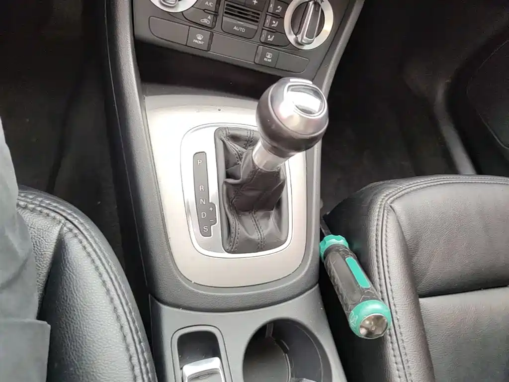 Audi Q3 2015 35 TFSI Progressive фото 14
