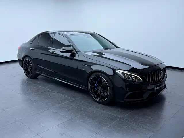 Mercedes-Benz C-Class AMG 2015 AMG C 63 — фото 3