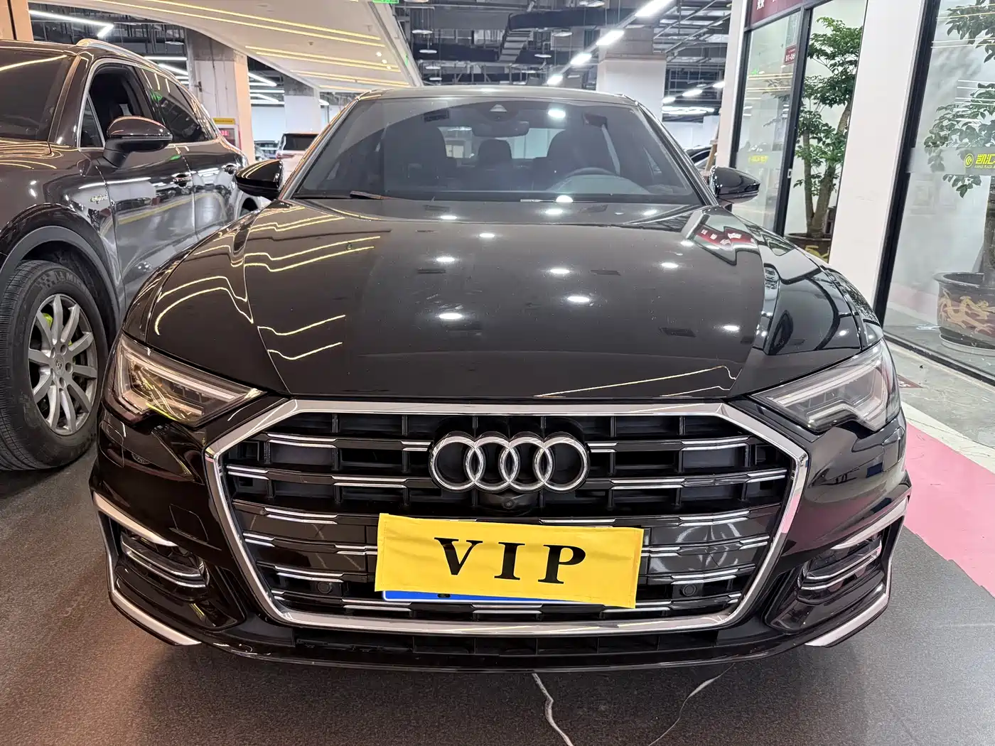 Audi A6L 2023 45 TFSI Premium Selection Elegance фото 2