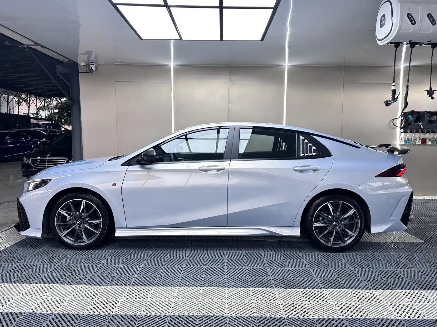 GAC TRUMPCHI SHADOW LEOPARD