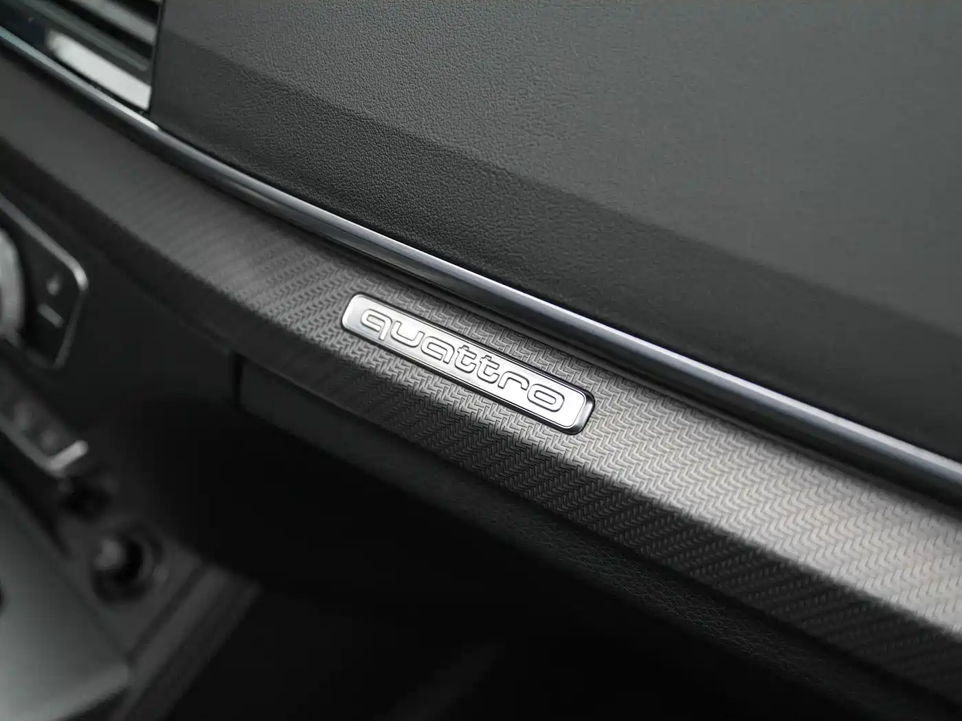 Audi Q5L 2022 40T Luxury Dynamic фото 8