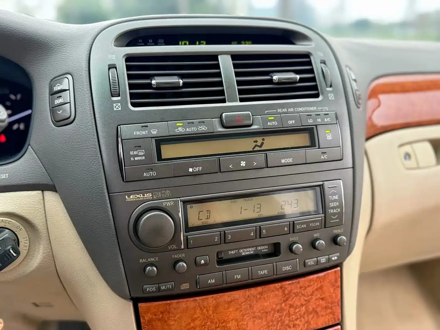 Lexus LS 2004 430 фото 7