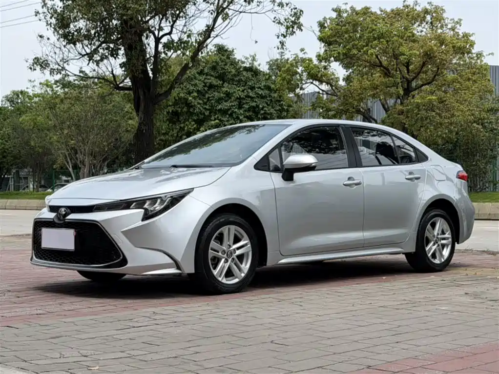 Toyota Levin 2021 185T CVT Luxury Edition фото 2