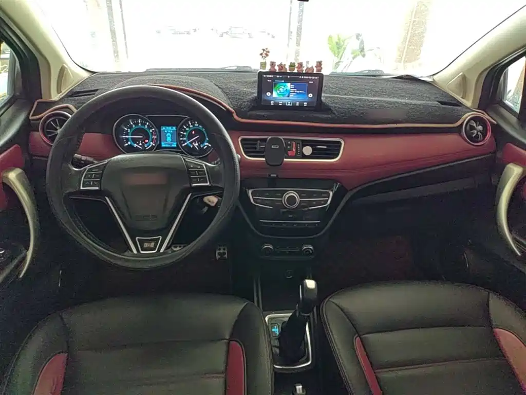 Haval H1 2015 1.5L AMT Luxury фото 10