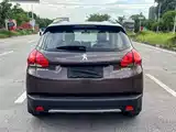 Photo 6 - Peugeot 2008