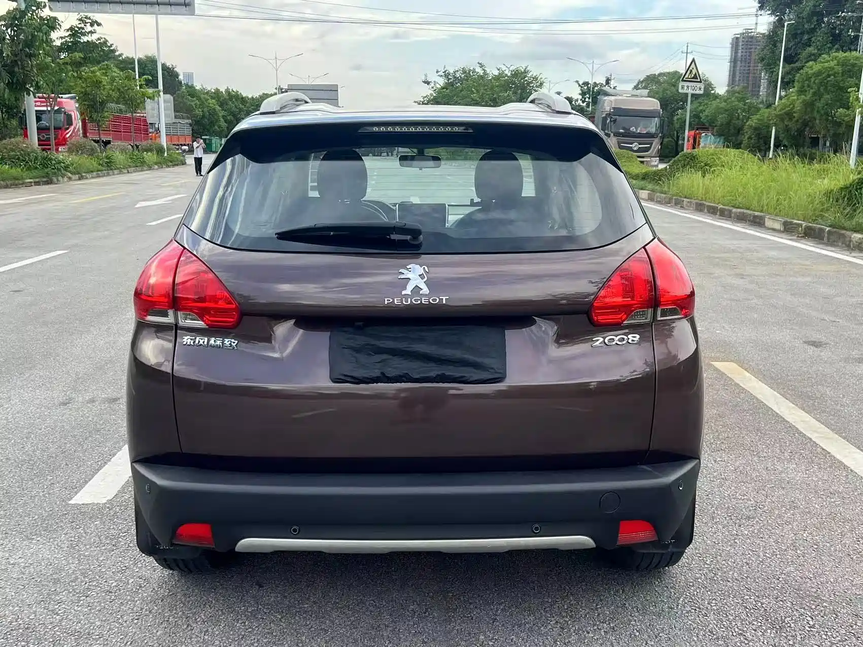 Photo 6 - Peugeot 2008