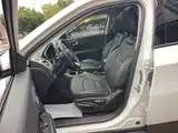 Photo 15 - Jeep Compass