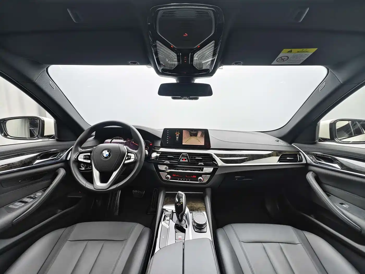 BMW 5 Series 2018 525Li M Sport Package фото 9