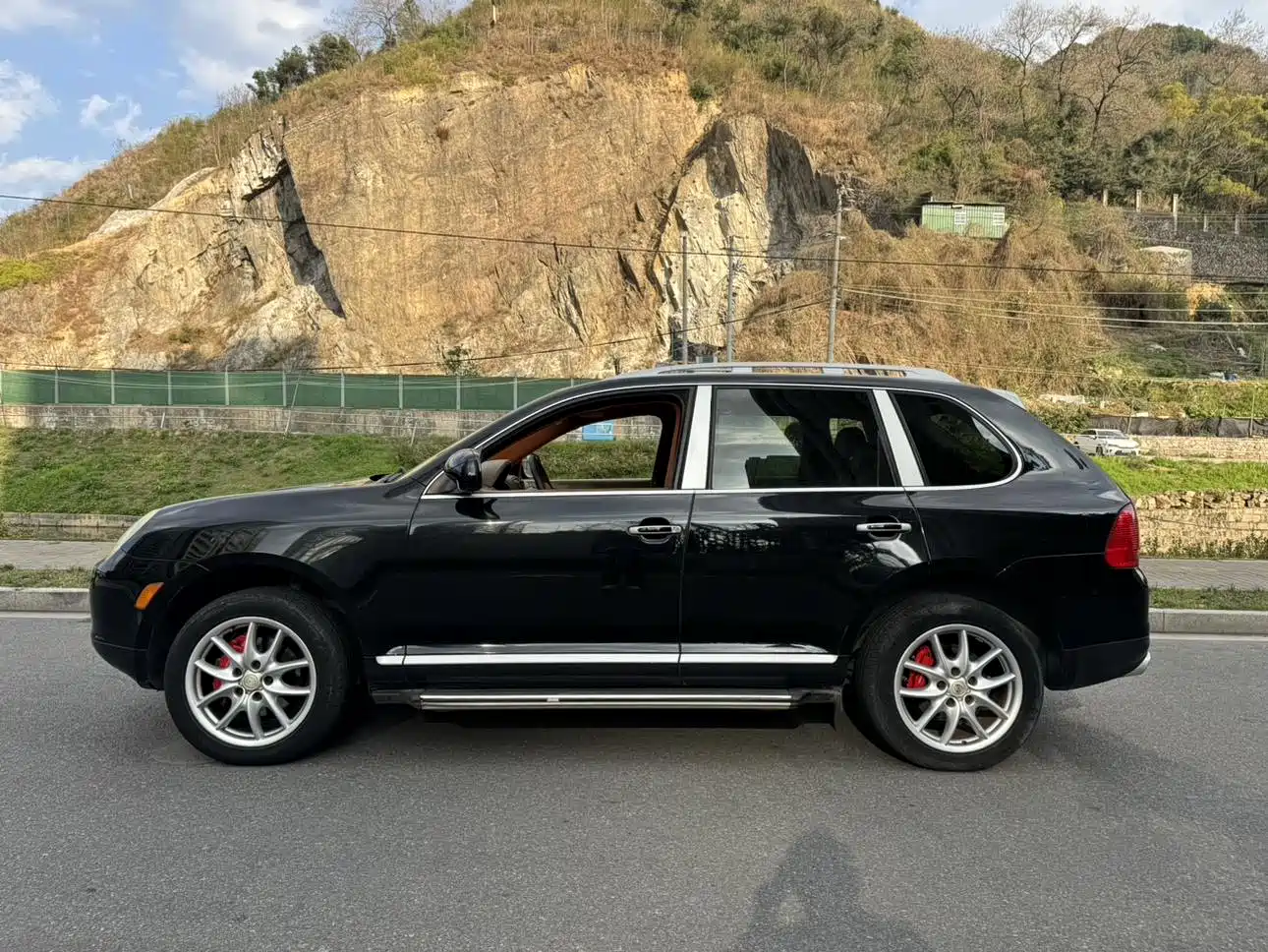 Porsche Cayenne 2006 2006 Cayenne 3.2L AT