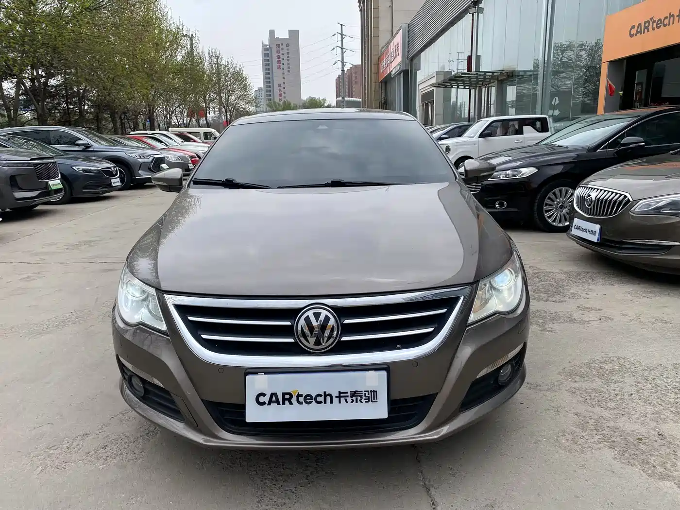 Volkswagen FAW-Volkswagen CC 2011 2.0TSI Supreme фото 2