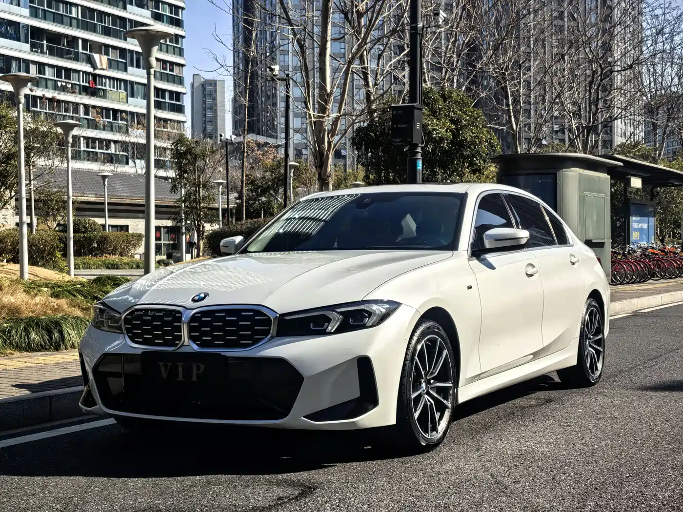 BMW 3 Series 2023 325Li M Sport Package