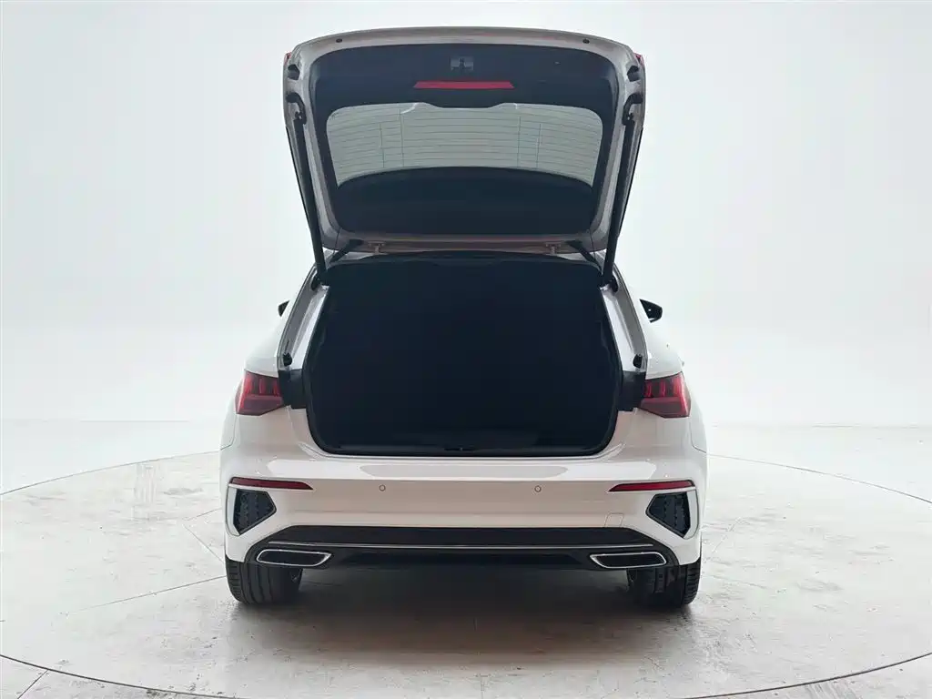 Audi A3 2022 Sportback 35 TFSI Style Sport фото 8