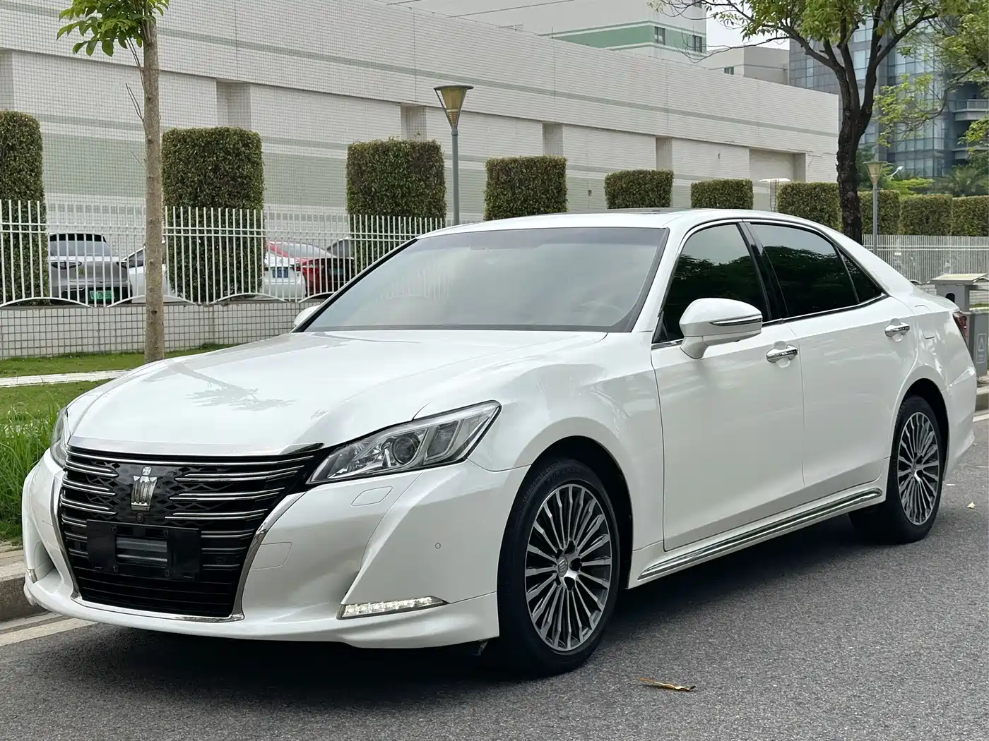 Toyota Crown 2018 2.0T Sport Edition