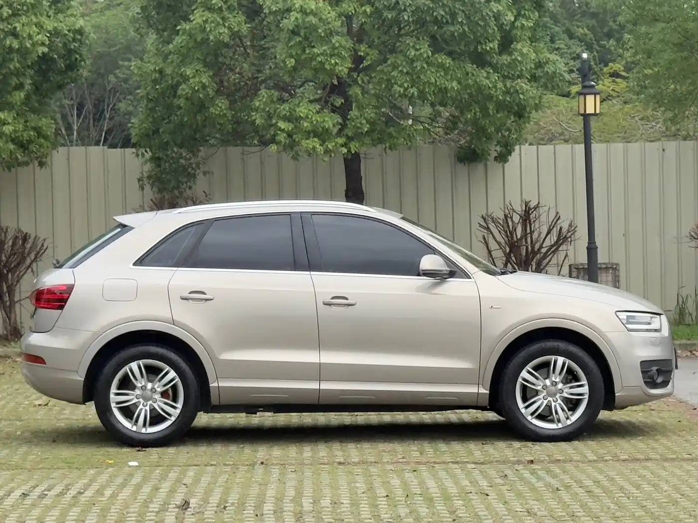 Audi Q3 2015 35 TFSI Comfort фото 5