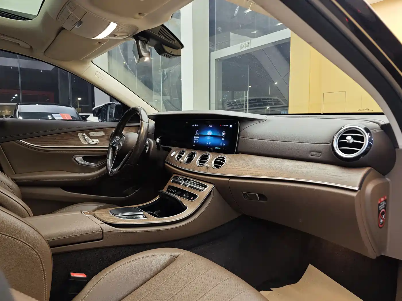 Mercedes-Benz E-Class 2021 Facelift E 300 L Fashion фото 32