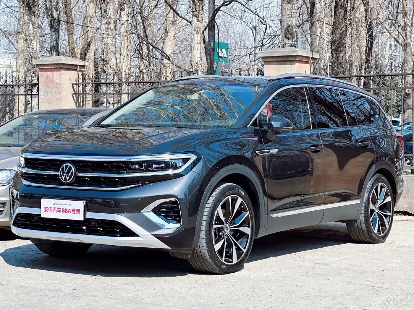 Volkswagen Volkswagen Talagon 2023 Facelift 530TSI 4WD Flagship Victory Pro Edition 6-Seater 1