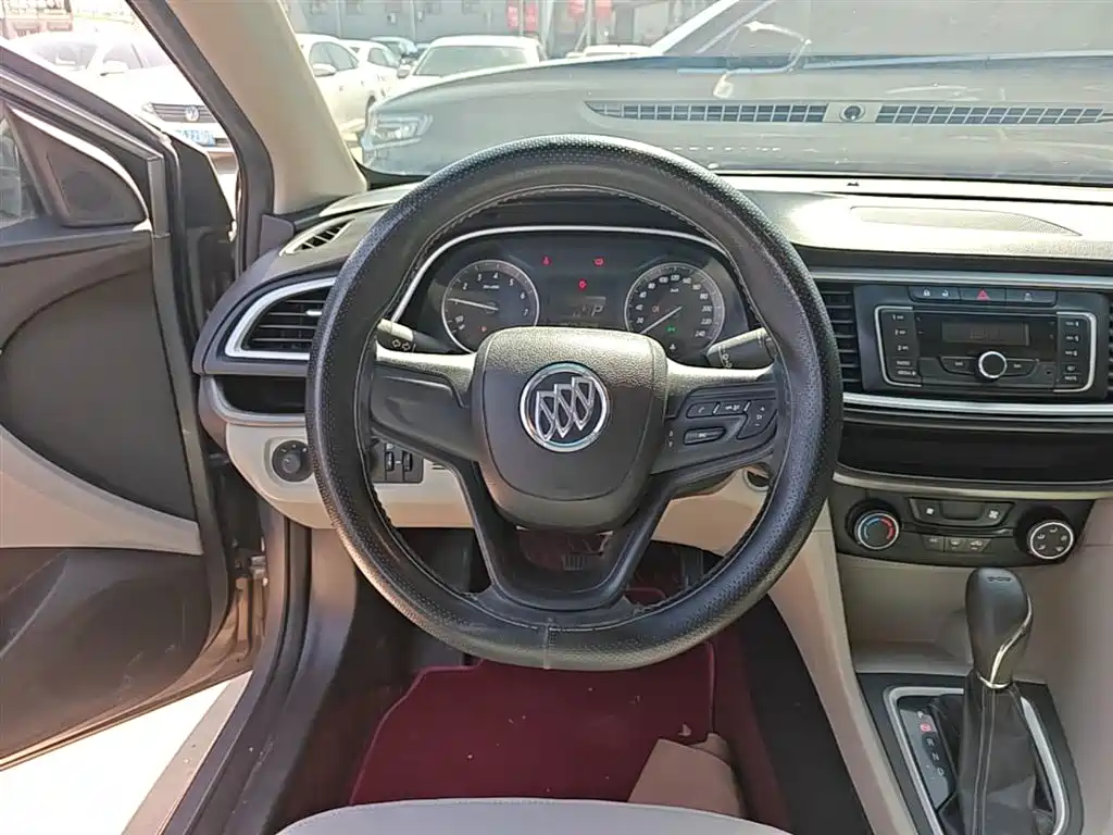 Buick Excelle 2018 15T DCT Progressive (China V) фото 11