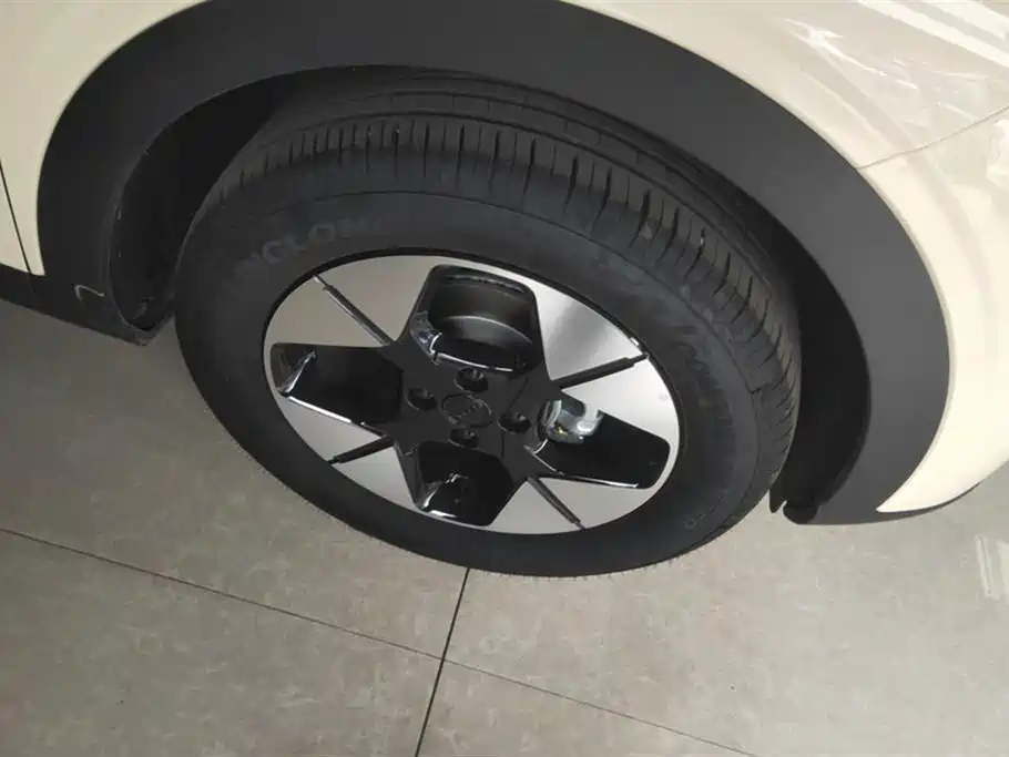 GEELY GALAXY STAR WISH