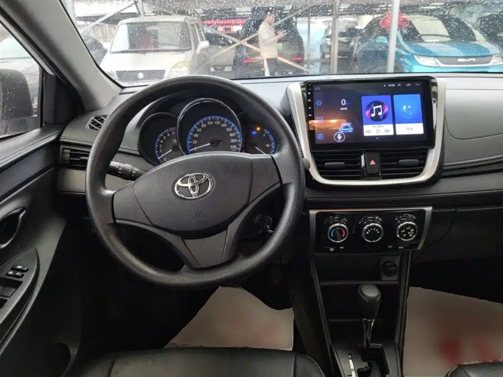Toyota Vios 2017 1.5L CVT Pioneer фото 7