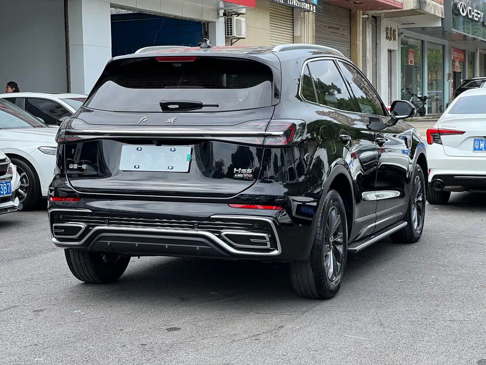 Фото 9 - Hongqi HS5