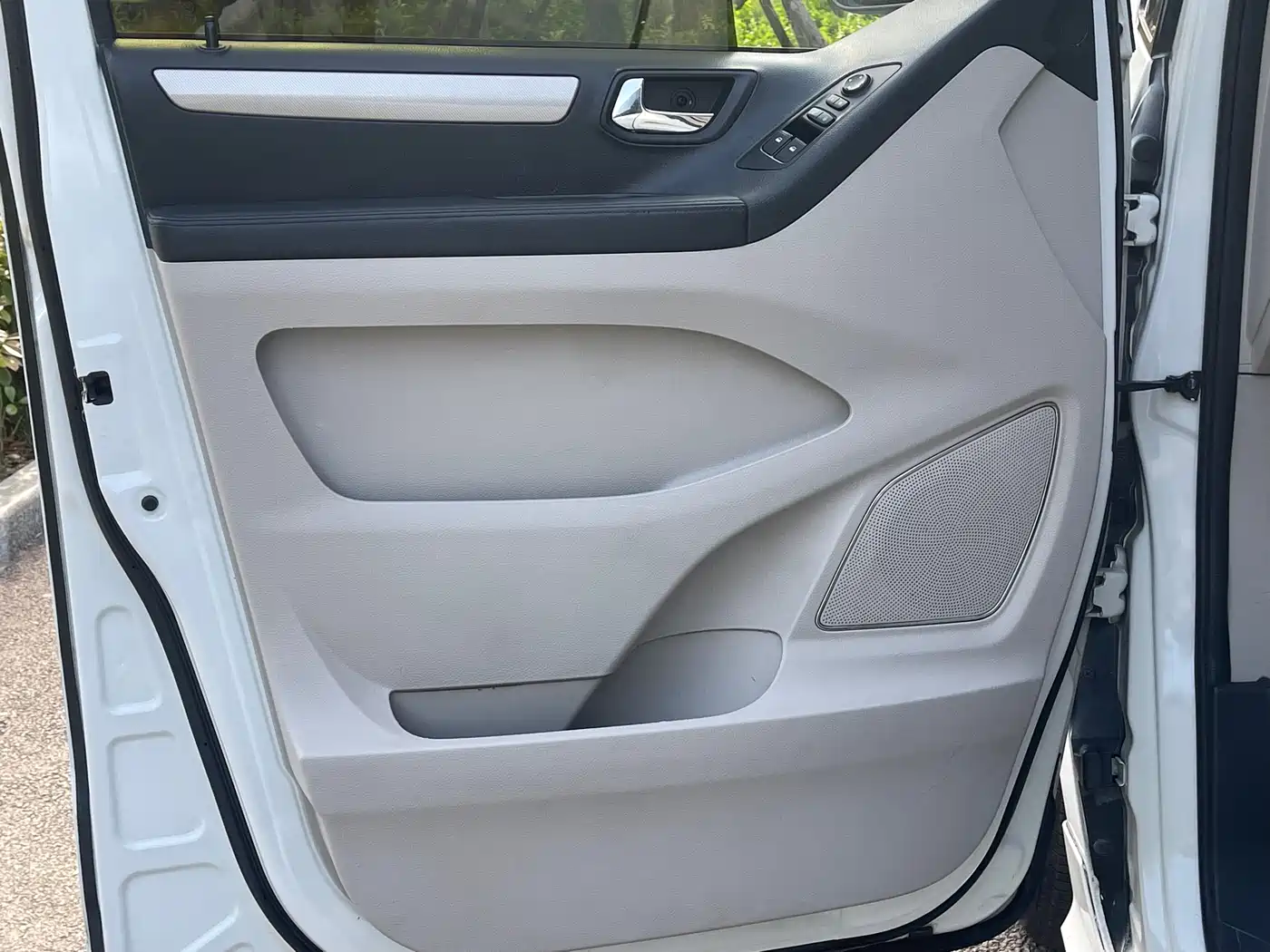SAIC Maxus Maxus G10 2019 PLUS 2.0T Auto Elite China VI фото 23
