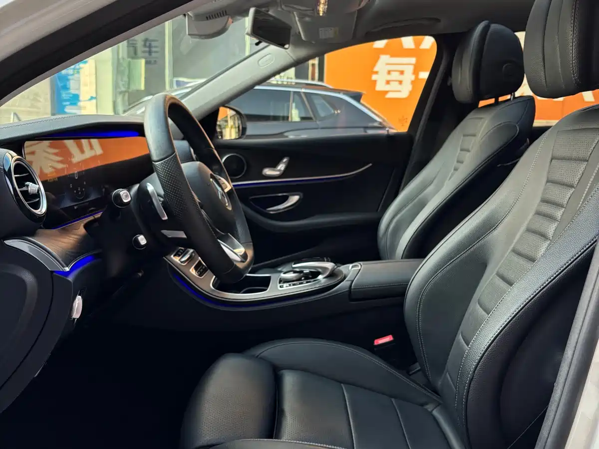 Mercedes-Benz E-Class 2016 E 200 L Sport Type фото 7