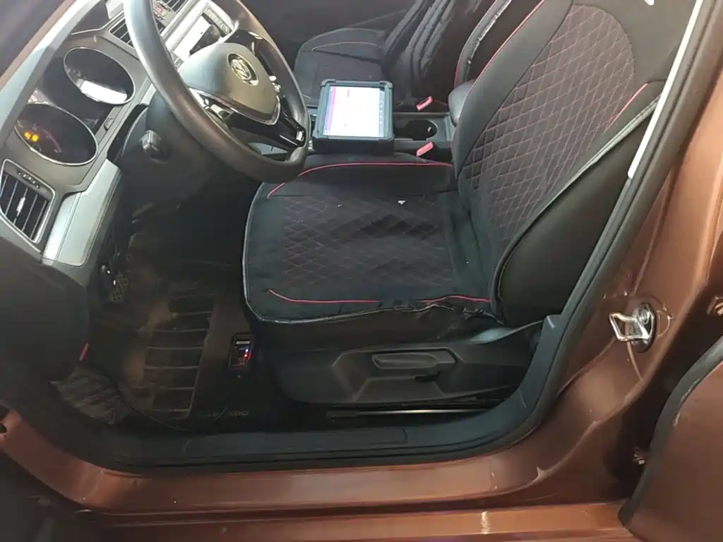 Volkswagen Lamando 2016 2015 230TSI DSG Style