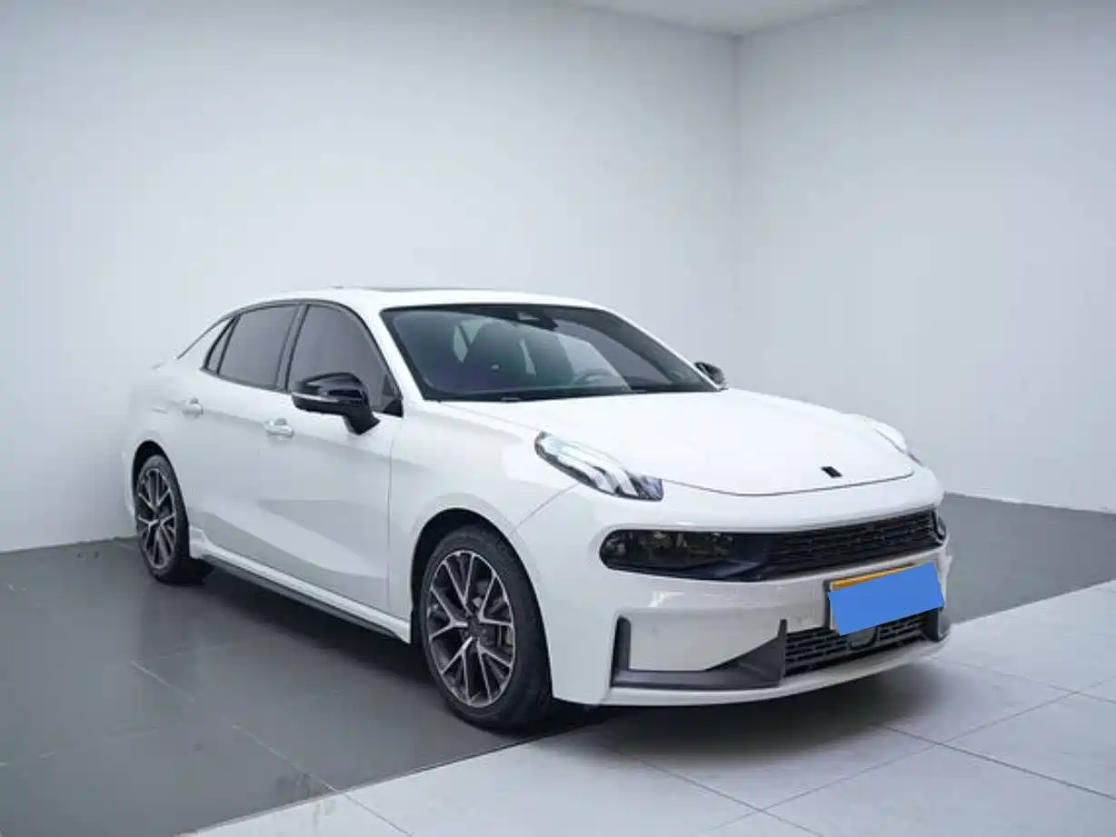 Lynk & Co 03 2019 1.5TD DCT Type Pro Edition China VI фото 10