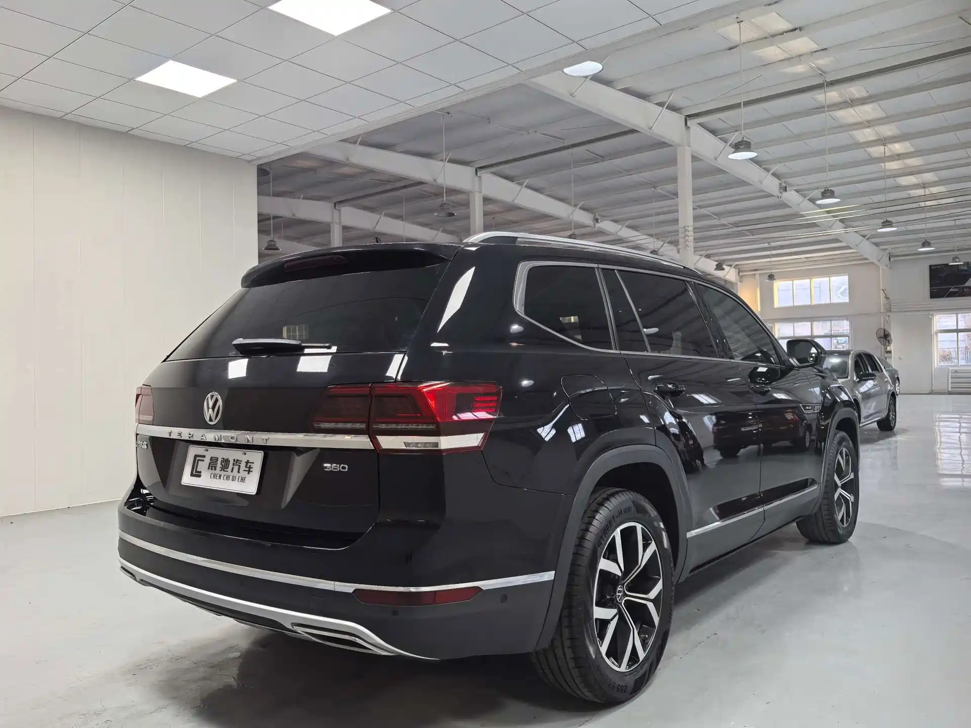 Фото 4 - Volkswagen Teramont