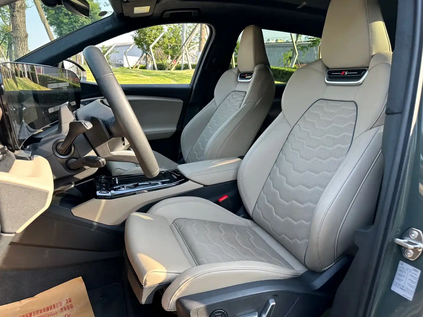 Audi Q6L e-tron 2025 Model Pioneer Edition фото 12