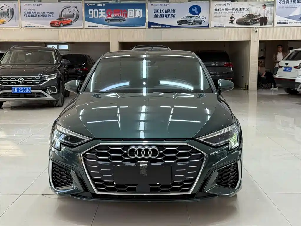 Audi A3 2023 A3L Limousine 35 TFSI Fashion Sport фото 2