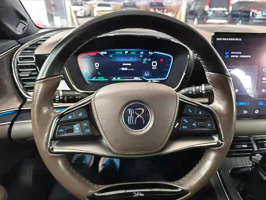 BYD Han 2022 EV Genesis Edition 610KM AWD Premium фото 4
