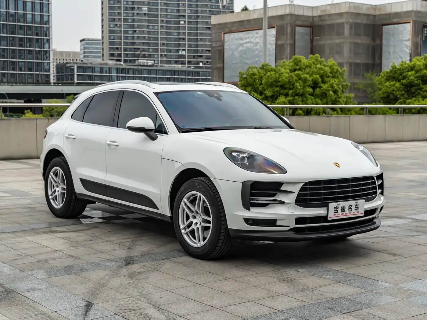 Porsche Macan 2018 Macan 2.0T фото 3