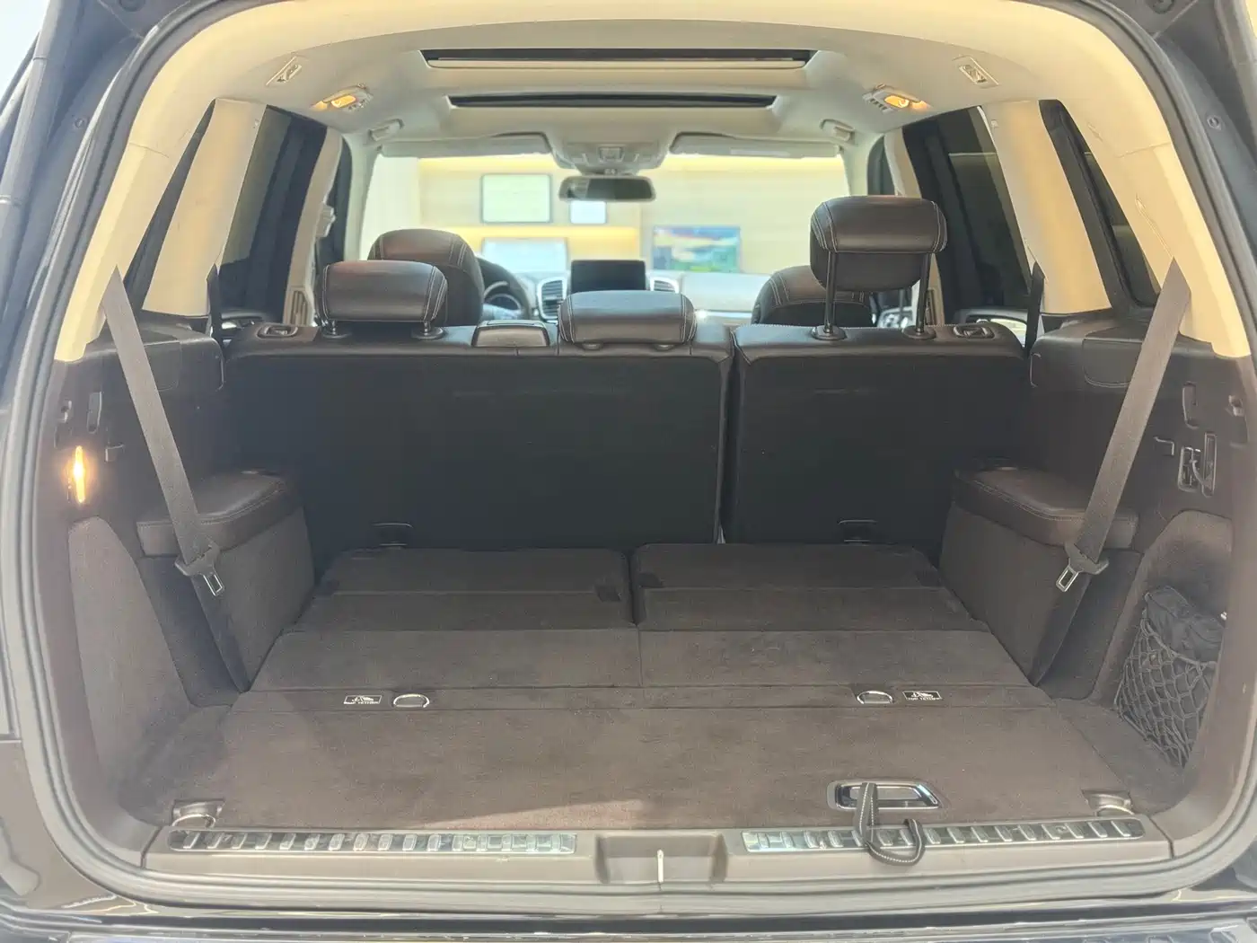 Mercedes-Benz GLS 2018 Facelift GLS 400 4MATIC Sport фото 18