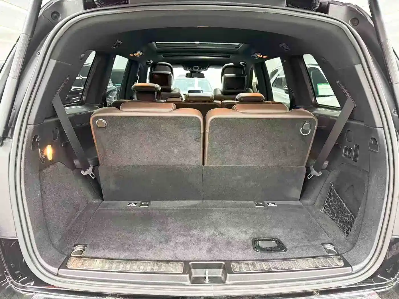 Mercedes-Benz GLS AMG 2017 AMG GLS 63 4MATIC фото 20