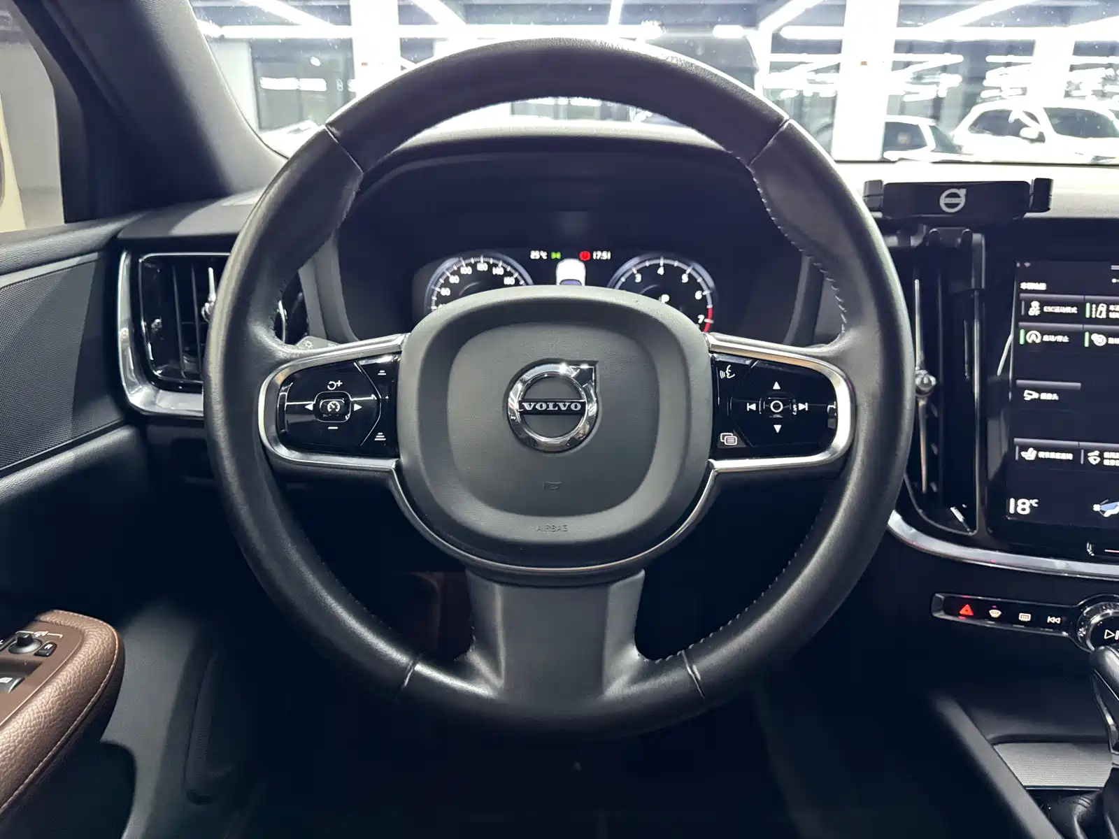 Photo 12 - Volvo S60
