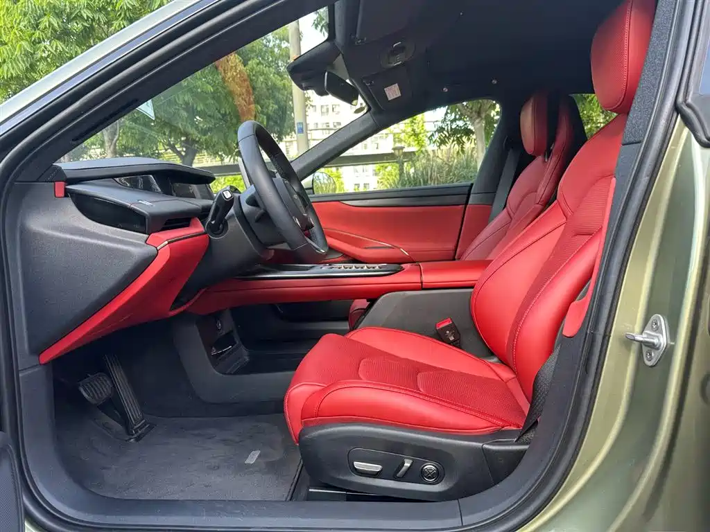 Xiaomi Auto Xiaomi SU7 2024 RWD Ultra Long Range Advanced Smart Driving Pro Edition фото 4
