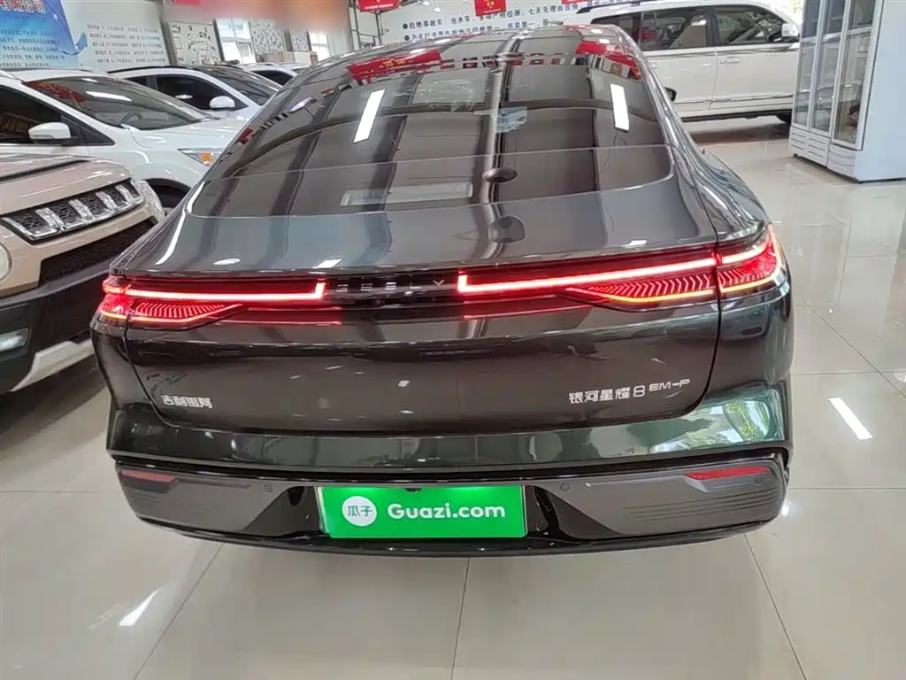 Geely Galaxy Galaxy Xingyao 8 2025 130km EM-P Starship Edition фото 6