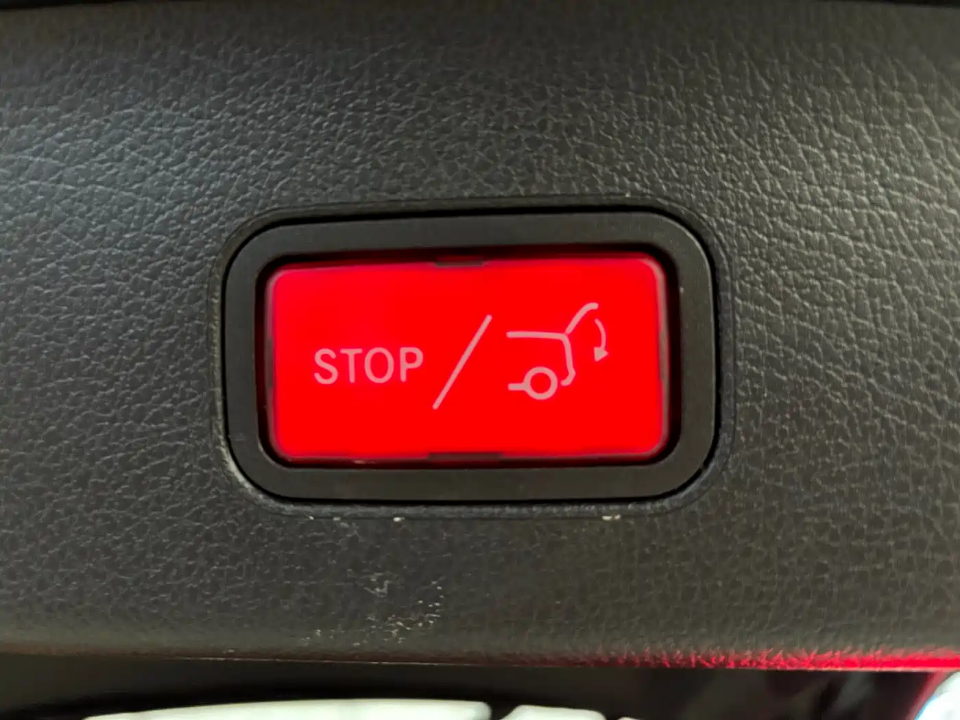 Mercedes-Benz GLC 2024 GLC 260 L 4MATIC Dynamic 5-seater фото 15