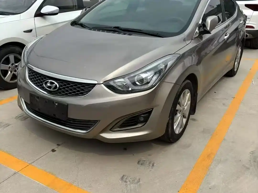 Hyundai Langdong 2016 1.6L Manual Premium Edition фото 3