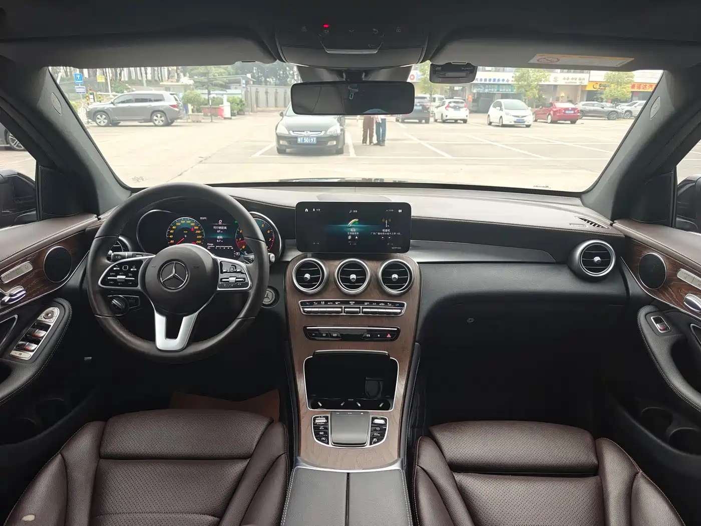 Mercedes-Benz GLC 2020 Facelift GLC 300 L 4MATIC Dynamic фото 9