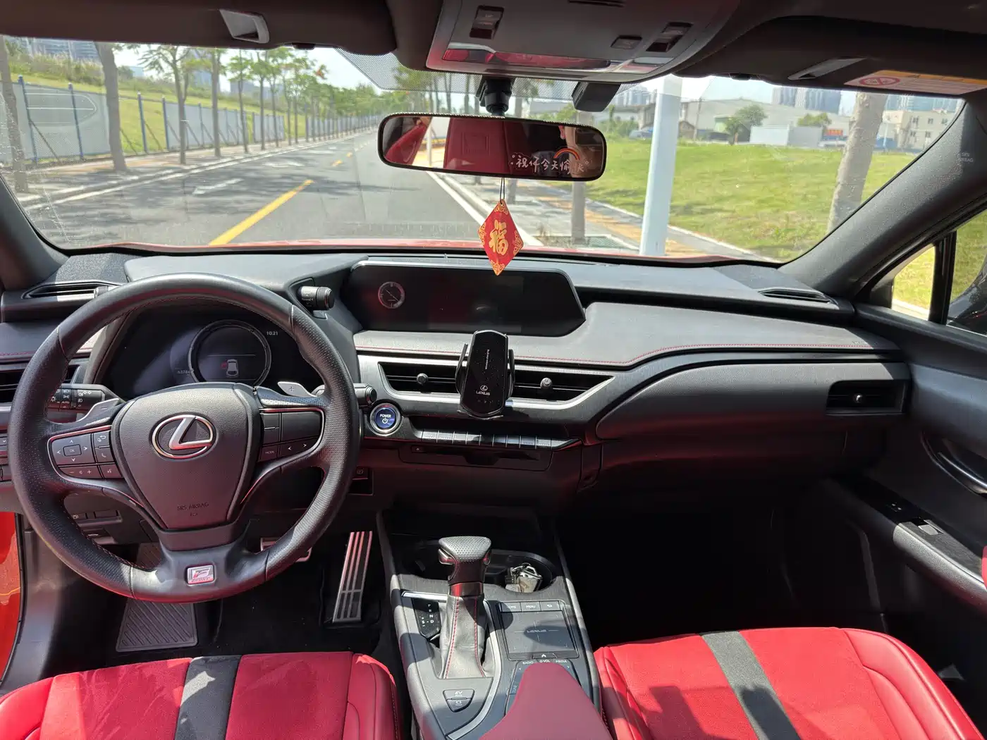 Lexus UX 2019 260h F SPORT Edition (China V) фото 11