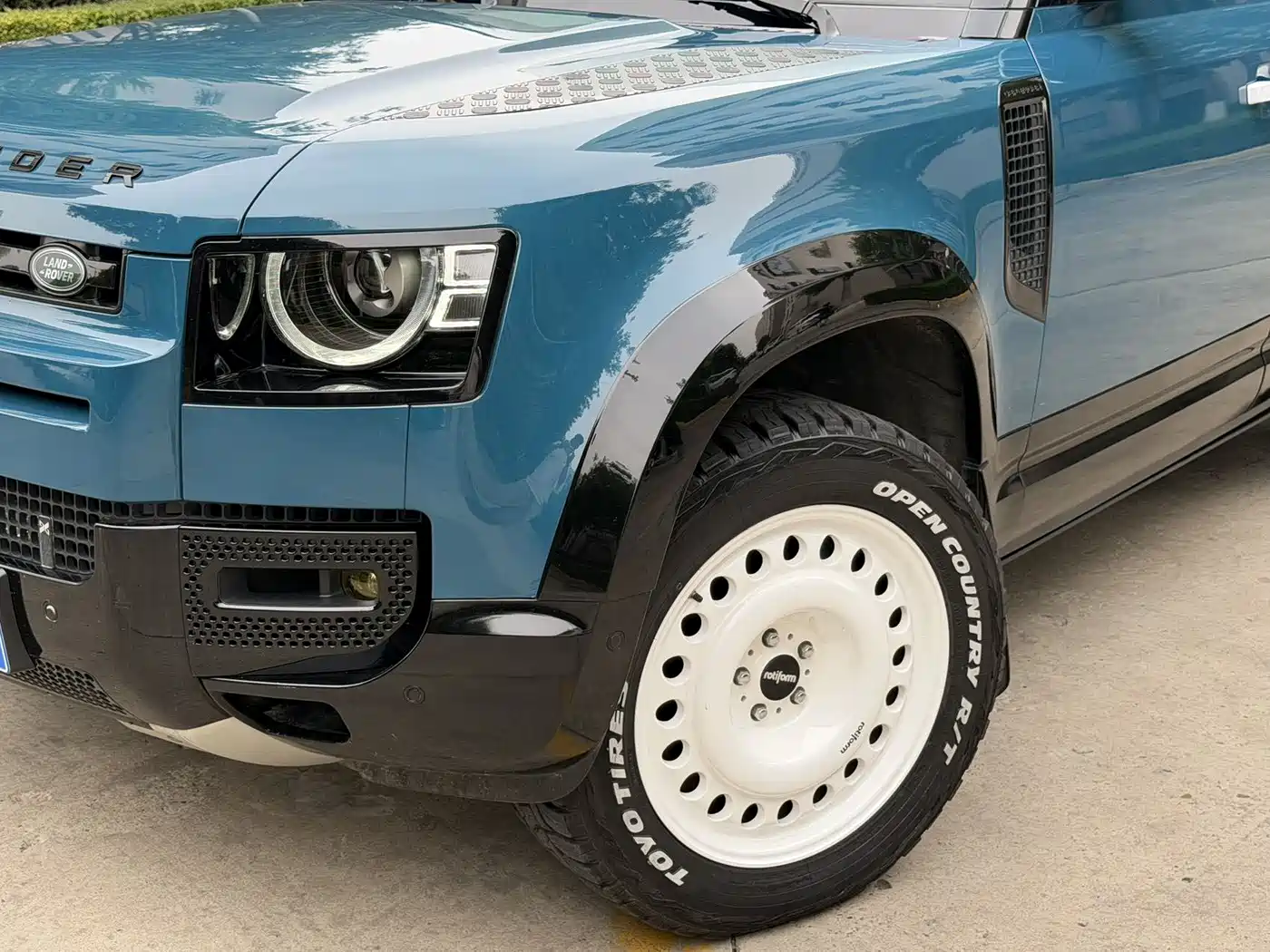 Фото 21 - Land Rover Defender