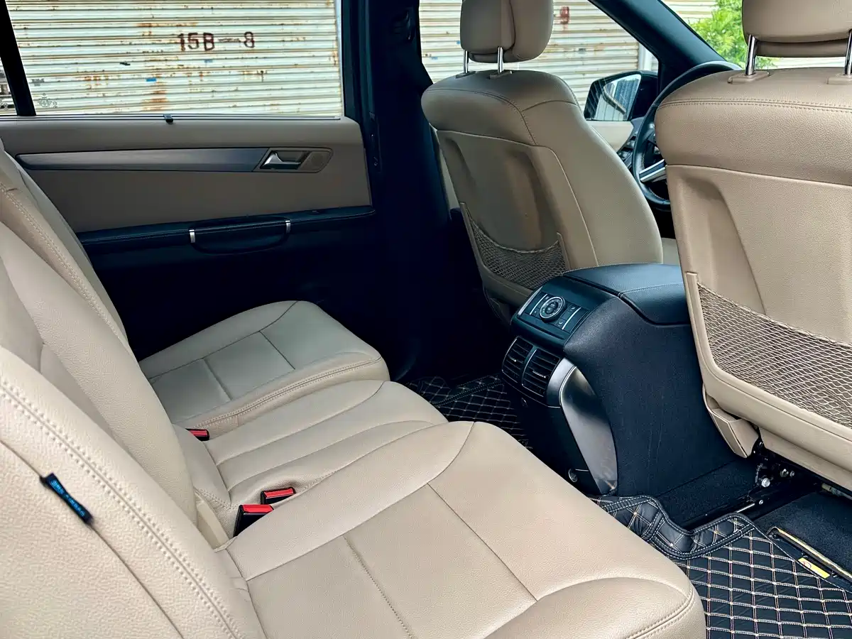 Mercedes-Benz R-Class 2011 R 300 L Business Class фото 12