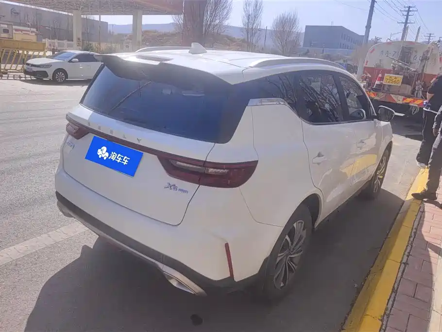 GEELY AUTOMOBILE VISION X6