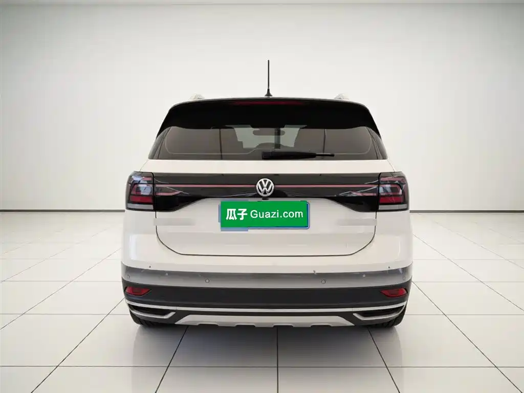 Volkswagen T-Cross 2019 1.5L Automatic Comfort Edition фото 4