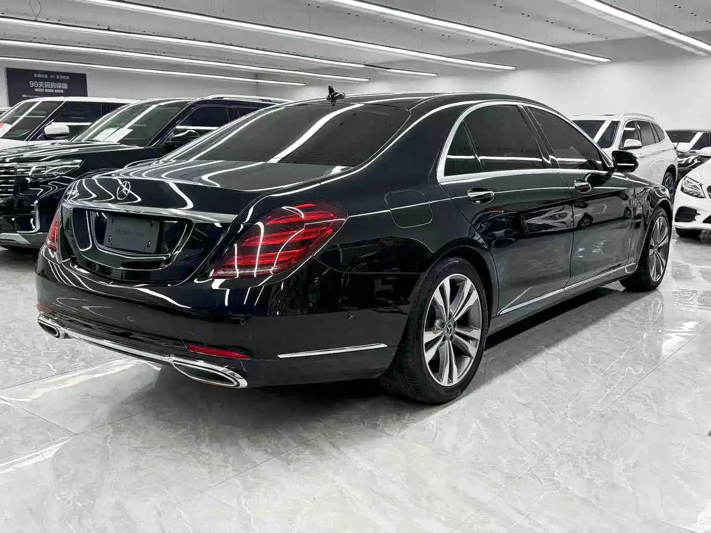 Mercedes-Benz S-Class 2020 S 350 L Premium Edition Collector's Version фото 6